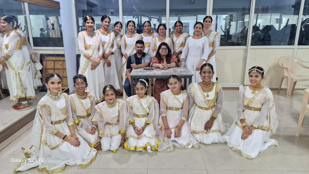 NrityaShrm students and Shalu in the studio, HSR Layout