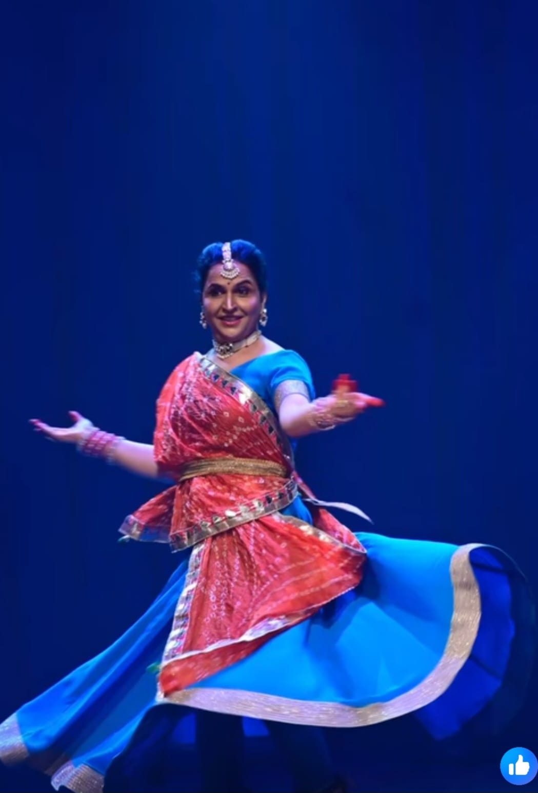 Shalu performing a Kathak spin on stage